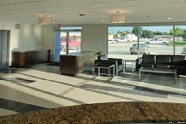 The Republic Hotel (Big Lake)